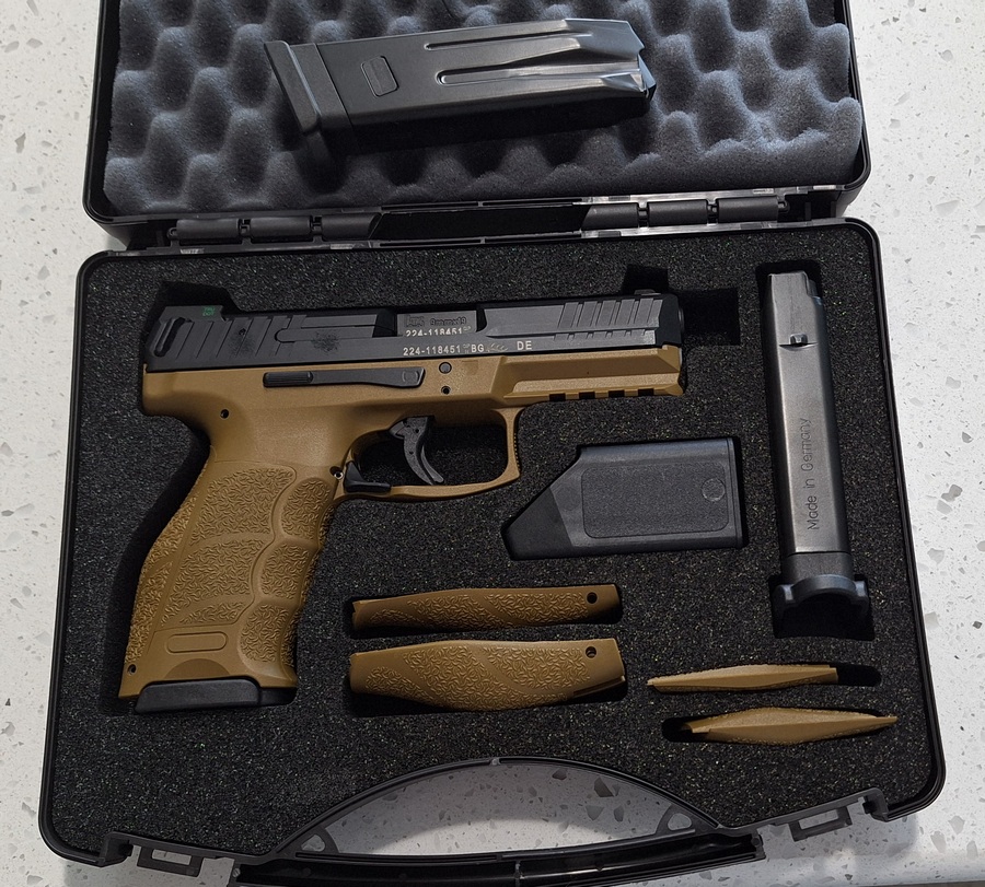 Case 00 cr Case 00 cr