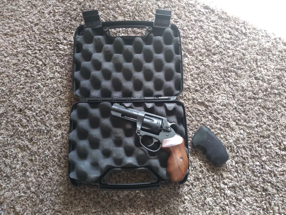 32 H&R Mag 32 H&R Mag