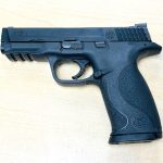 Smith & Wesson M&P9 (1)