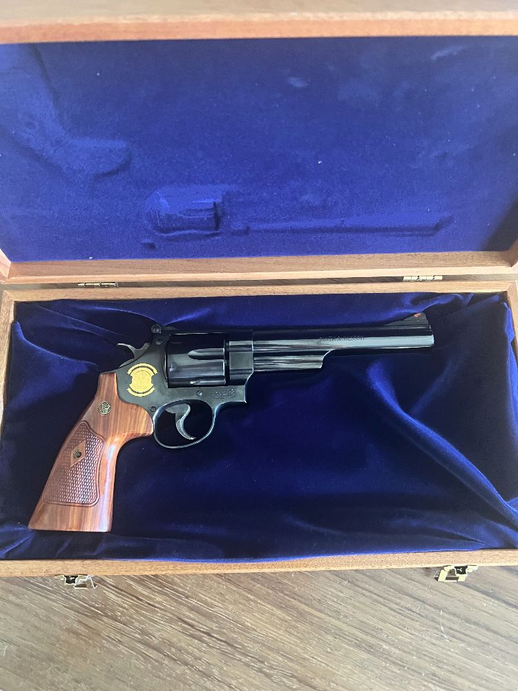 S&W 29-10 S&W 29-10