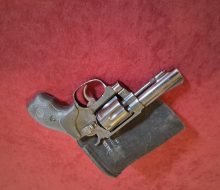 01-smith-and-wesson-32-sandw-long-revolver