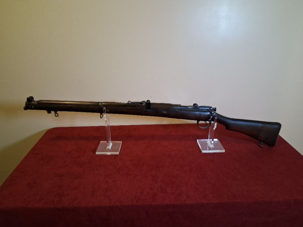 01-lee-enfield-no-4-mk-i-rifle 01-lee-enfield-no-4-mk-i-rifle