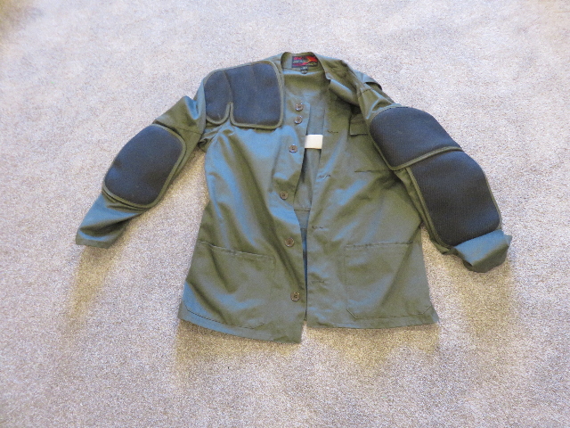 FRONT OF JACKET FRONT OF JACKET