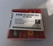 individual-lee-41-swiss-2-die-set__lee-41-swiss-two-die-set-open