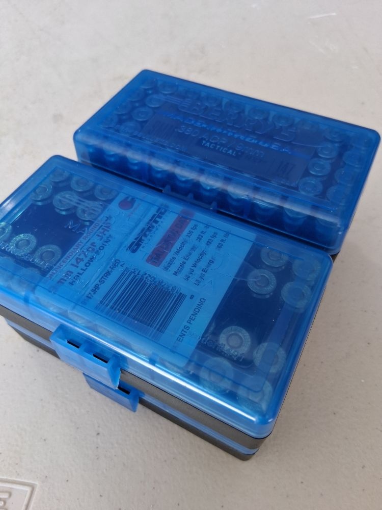 combo-ammunition-bulk-9mm-luger__blue-plastic-box-9mm-lot-2 combo-ammunition-bulk-9mm-luger__blue-plastic-box-9mm-lot-2