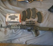 Optic box included