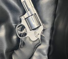 686-1