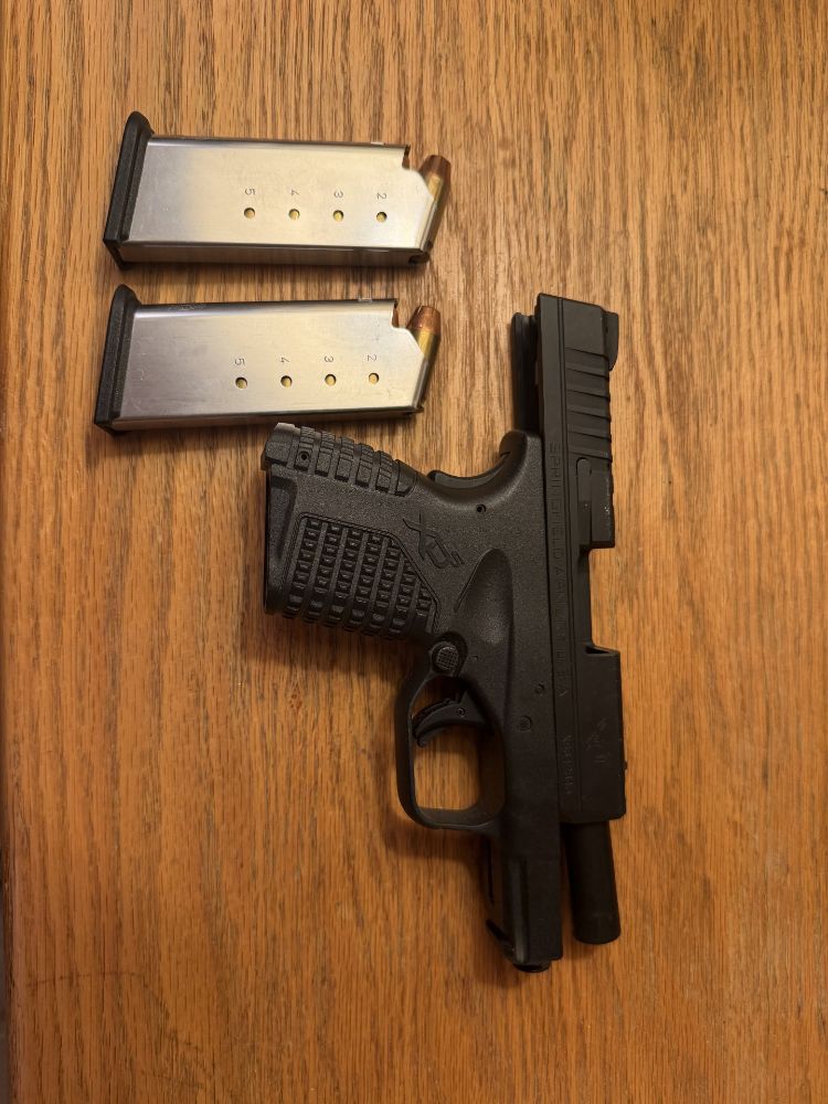 gun 1 gun 1