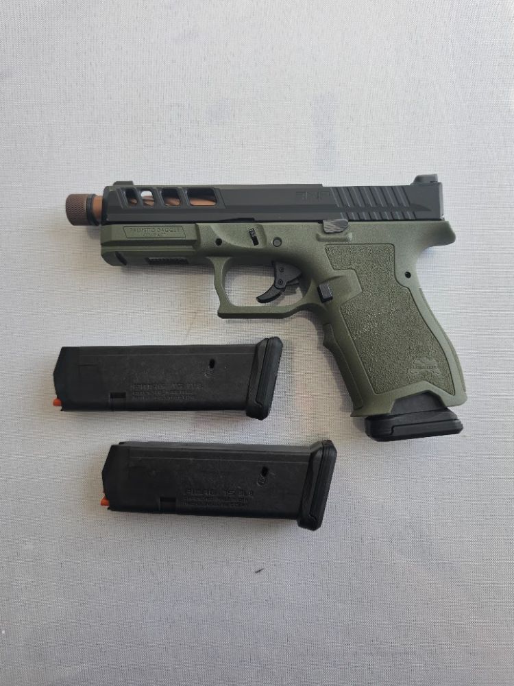 Pistol0 Pistol0