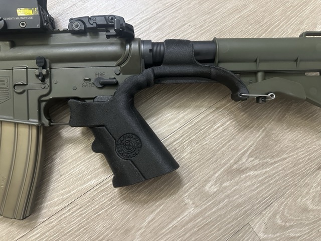 Attaches on Rifle Attaches on Rifle