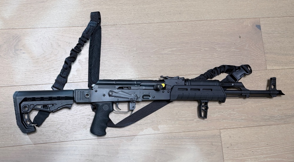 AK47 pic 1 AK47 pic 1