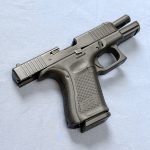 gun looking r