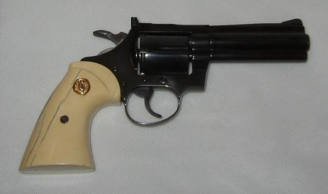 Colt Diamondback.2 Colt Diamondback.2
